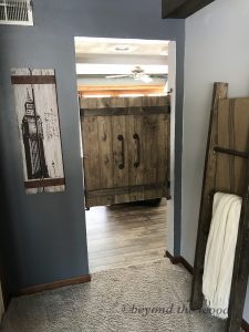 Read more about the article New Swinging Barn Doors