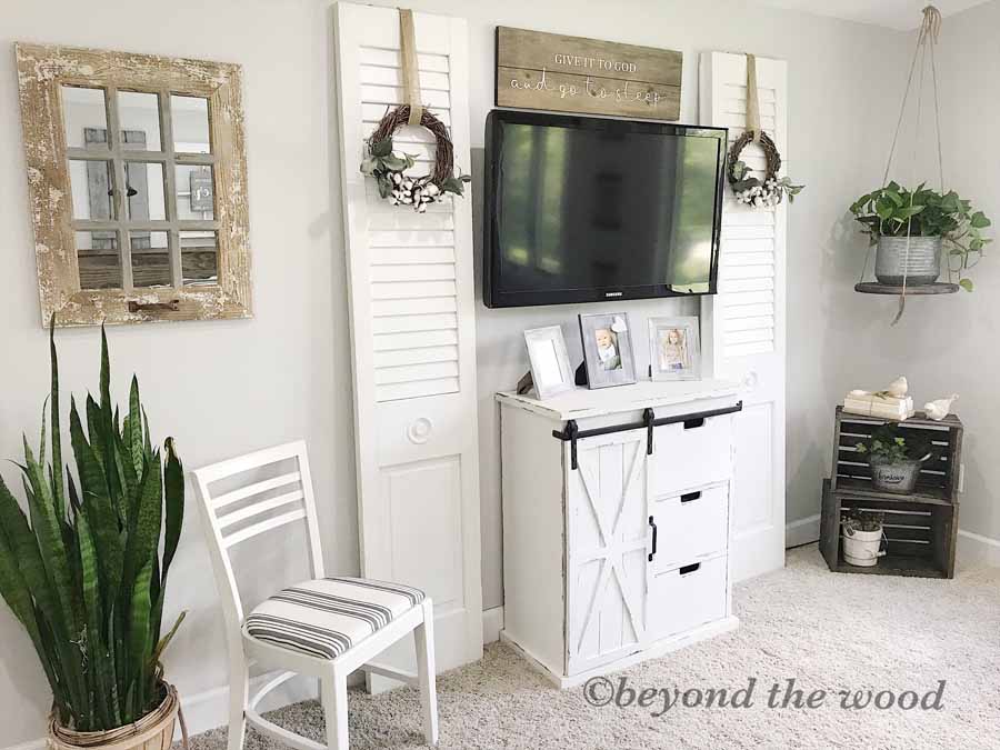 Bedroom Makeover DIY Beyond the Wood