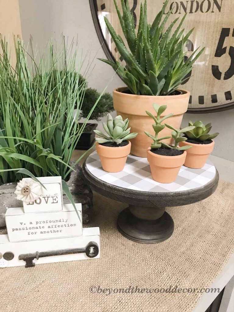 Beyond the Wood DIY buffalo check stand